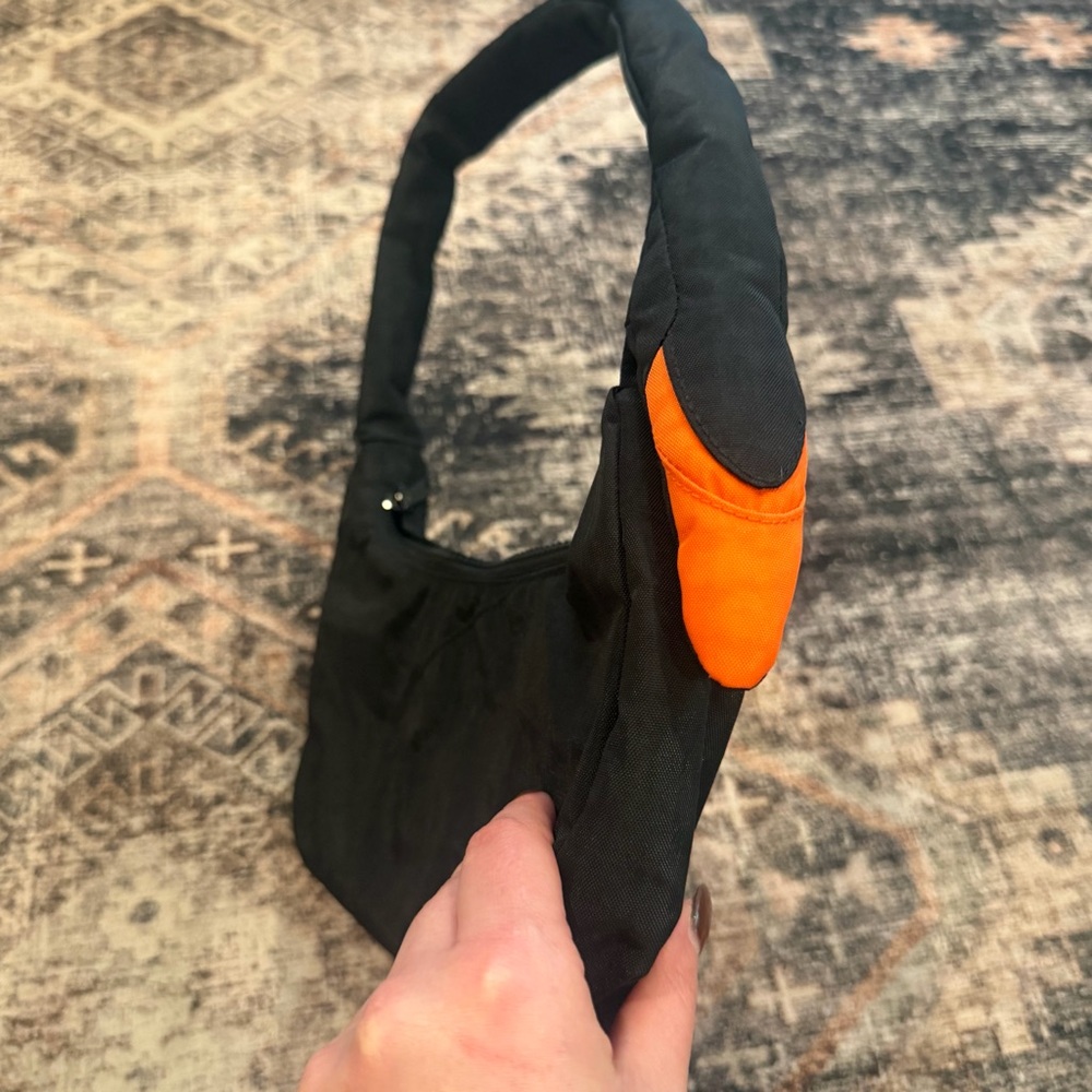BAGGU Black Shoulder Bag with Orange Accent
